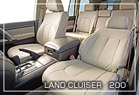 レザーシートカバーLUXUR-SPOLTデザイン装着例 ランドクルーザー200系